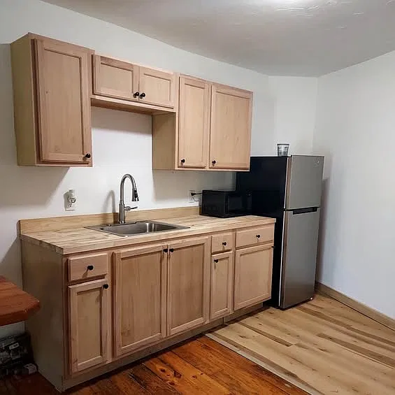 1 bed, $100 — Photo 2