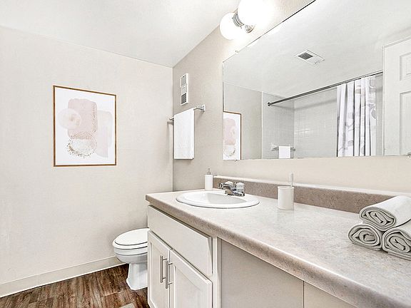 5th image of 2102 Point West Dr #2110-3B