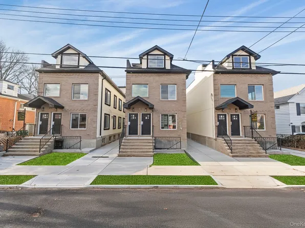 2215 Seymour Avenue, Bronx, NY 10469