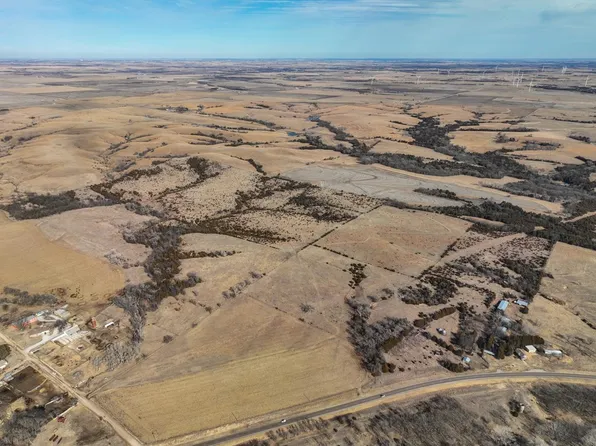 Highway 8, Steele City, NE 68440