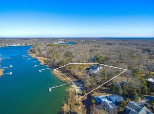 1705 Meday Ave, Mattituck, NY 11952