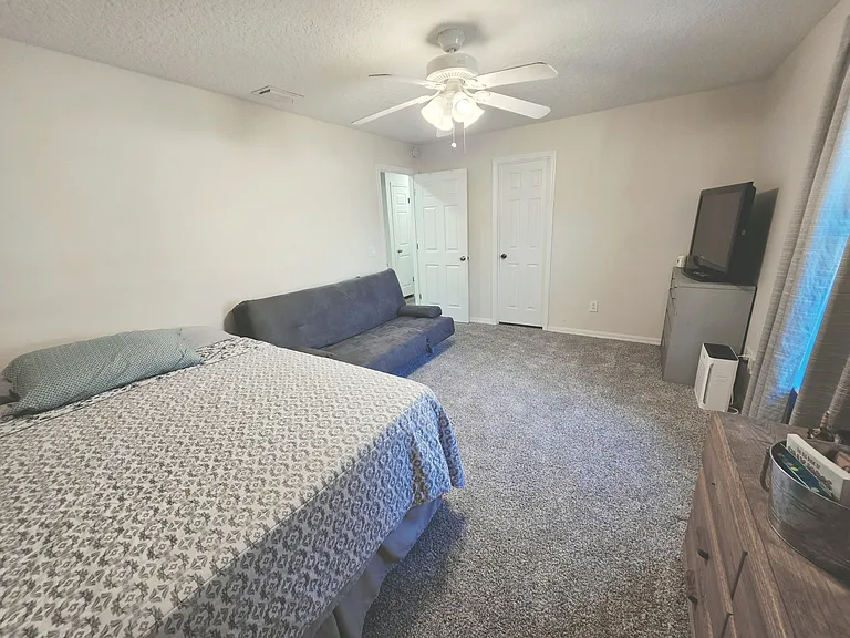 8234 Spencers Trace Dr — Photo 49