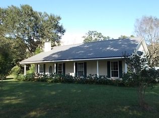 23246 Benville Rd, Picayune, MS 39466