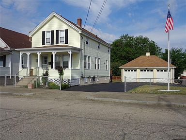 53 8th St East Providence Ri 02914 Zillow