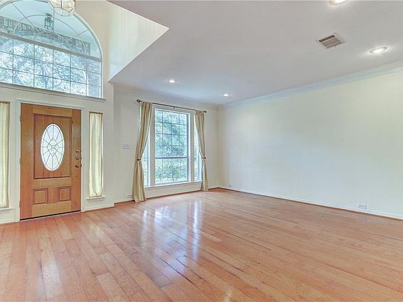 5th image of 11116 Miramar Dr