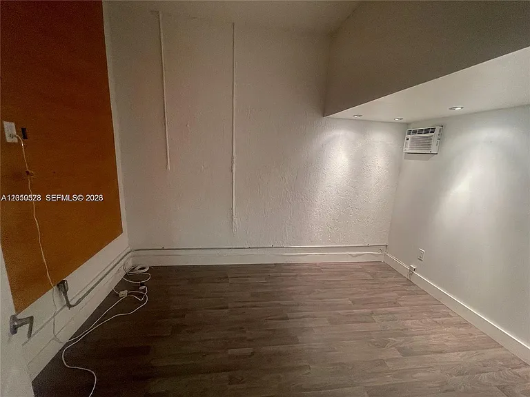 7931 NW 114th Ct — Photo 15