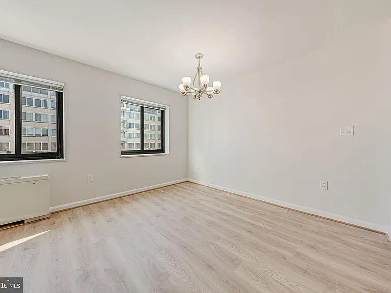 1200 S Arlington Ridge Rd #714 — Photo 20
