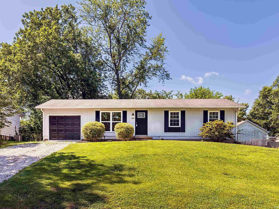 1st image of 105 Carlisle Ct