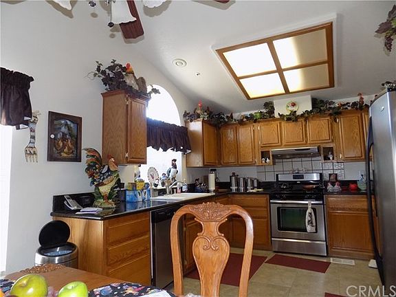 4th image of 148701 Desert View Ln