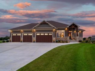 N3255 Steeple Dr, Appleton, WI 54913