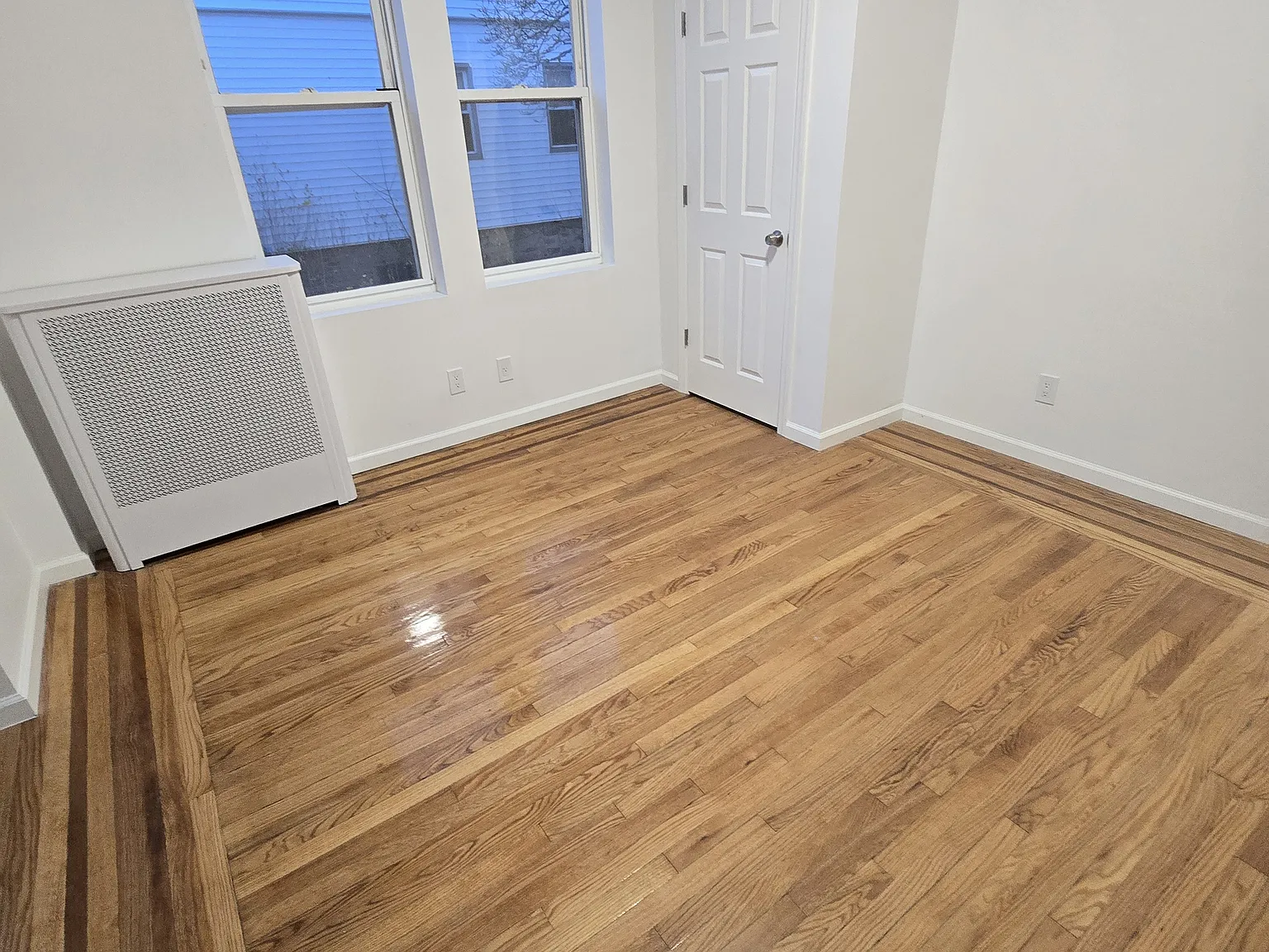 4 bed, 1200 sqft, $3,700 — Photo 3