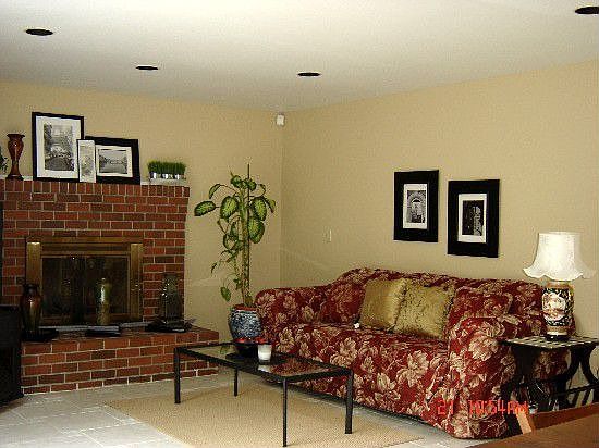 cozy family rm.