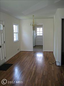 3rd image of 4404 Kalmia St