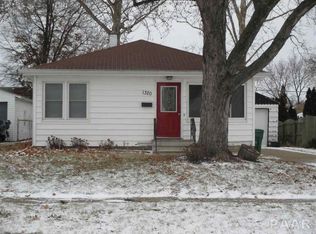 1320 Illinois St, Pekin, IL 61554