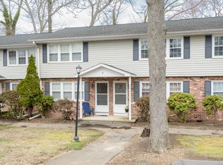 280 E Main St APT E6, Clinton, CT 06413