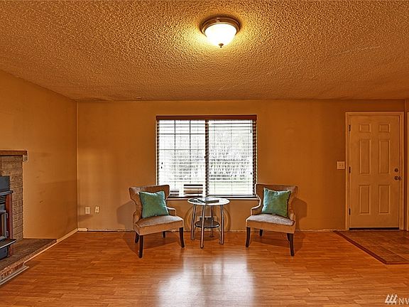 5th image of 5114 142nd Pl NE