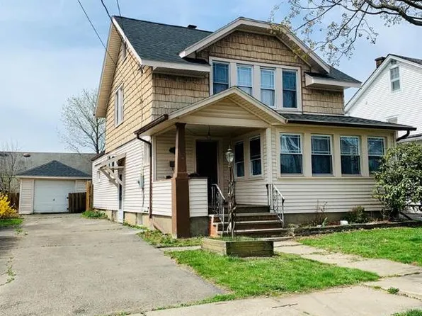 680 Perine St, Elmira, NY 14904