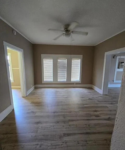2514 Buchanan St — Photo 3