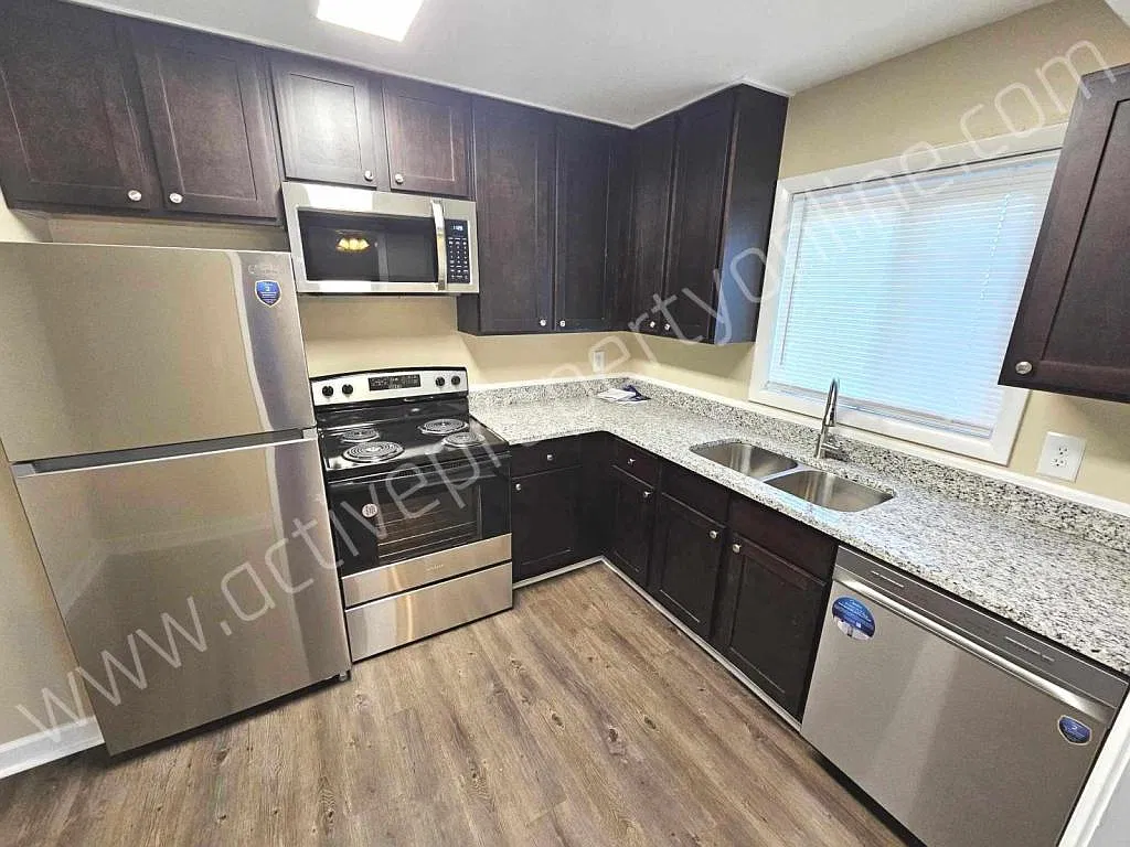 121 Culver St. Apt. E Macon, GA 31204 — Photo 2