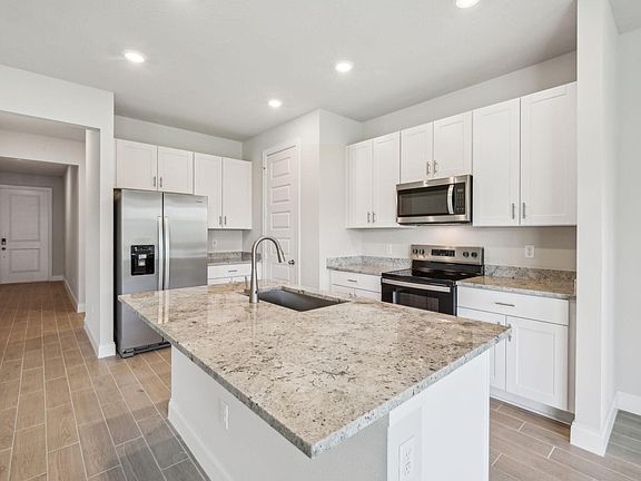 3rd image of 11309 NW Blockbird Drive