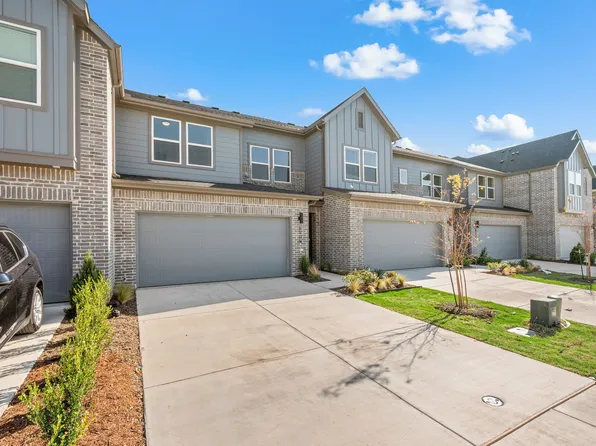 8905 Enclave Way, Roanoke, TX 76262