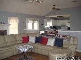 3rd image of 3904 Oak Valley Dr