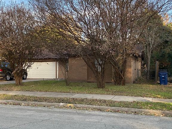 2nd image of 321 Christie Ave