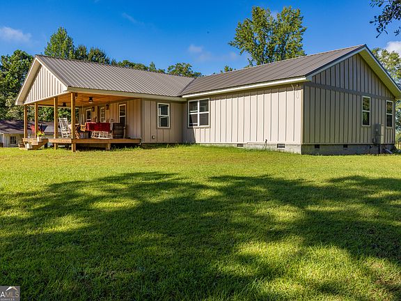 5th image of 655 White Rd
