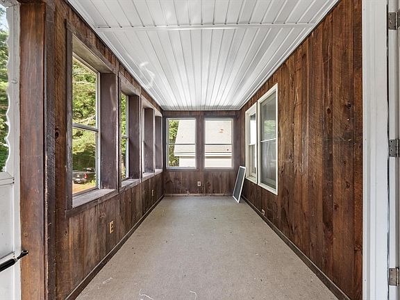 5th image of 28 Wellesley St