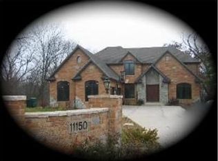 11150 Dineff Rd, Lemont, IL 60439
