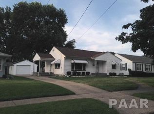913 Jefferson St, Pekin, IL 61554