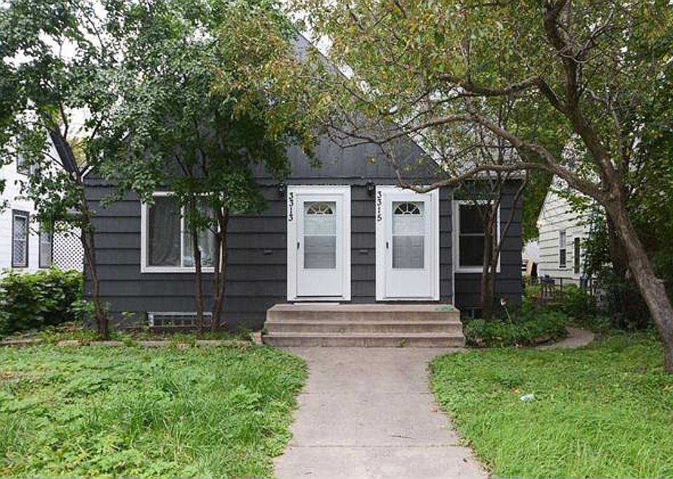 1st image of 3313 & 3315 29th Ave S
