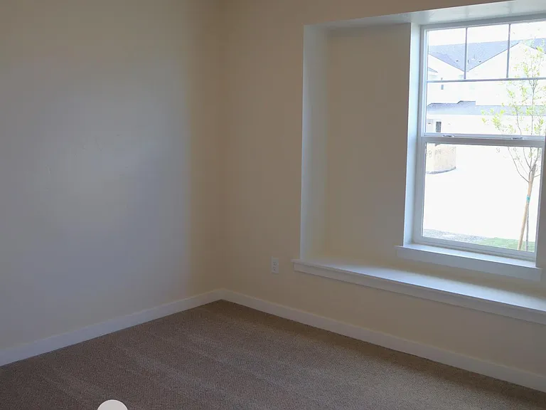 12423 Smugglers Basin St — Photo 5