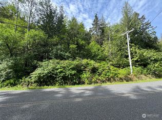 1 Island Dr, Lummi Island, WA