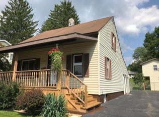 228 N Jensen Rd, Vestal, NY 13850