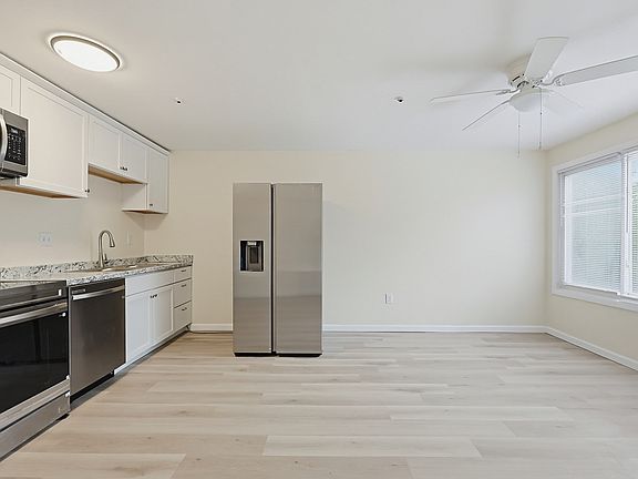 5th image of 75-77 Colonel Bell Dr #9