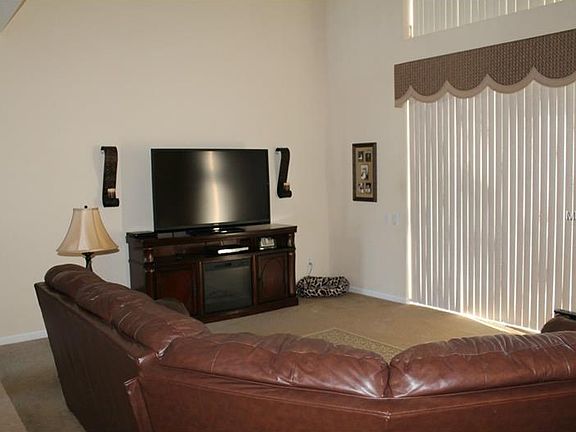 4th image of 1047 Kerwood Cir