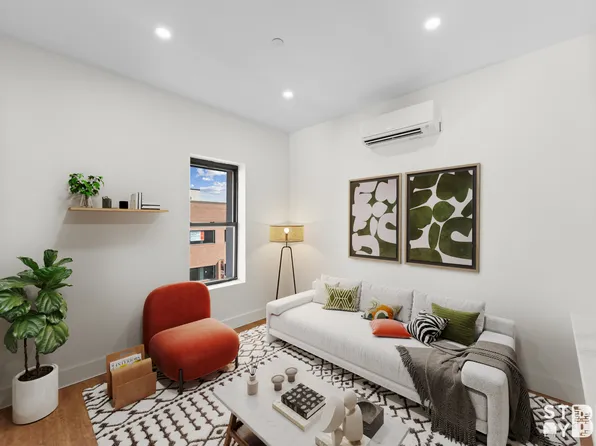 5102 Fifth Avenue image 1 of 8