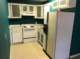 138 E Sheridan St APT 4, Petoskey, MI 49770