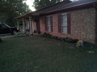 6121 Bittersweet Dr, Little Rock, AR 72204