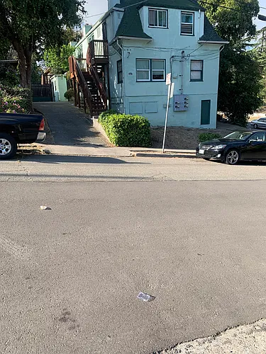 5419 Macarthur Blvd Photo 1