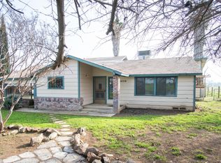 22079 Carson Ave, Exeter, CA 93221