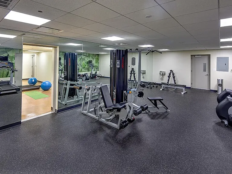 22 Caton Pl #2L — Photo 9