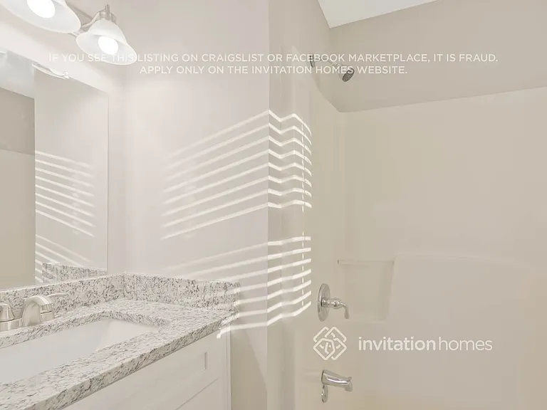 3335 Catalina Dr — Photo 21