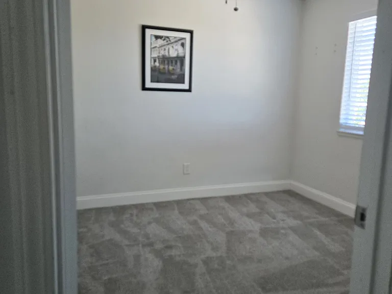 809 Azores Cir — Photo 5