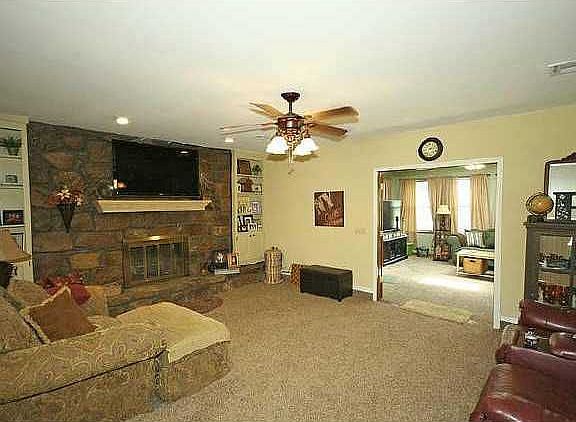 2nd image of 25012 Hickory Ln
