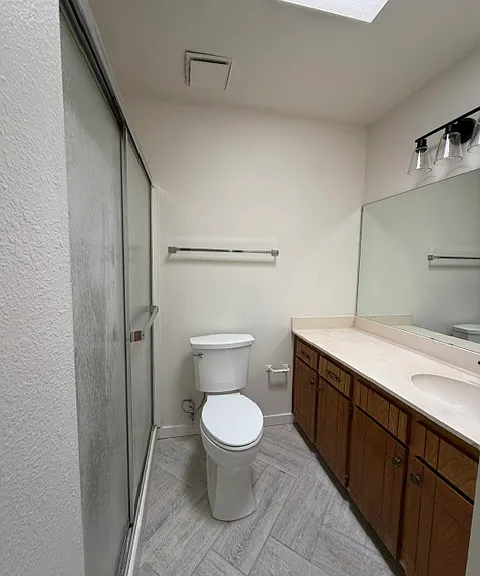 191 W 27th Pl — Photo 8