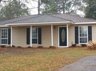 135 Mathieson Ct, Saraland, AL 36571