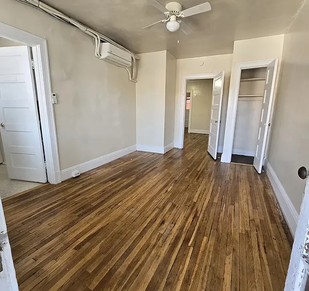 608 N Arthur Ashe Blvd — Photo 1