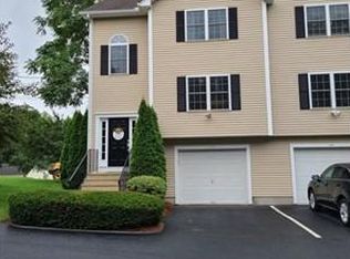 11 Church St #A, Sutton, MA 01590